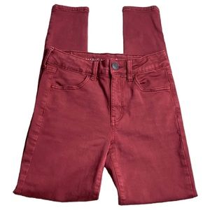 AMERICAN EAGLE Next Level Stretch Maroon Hi-Rise Jeggings